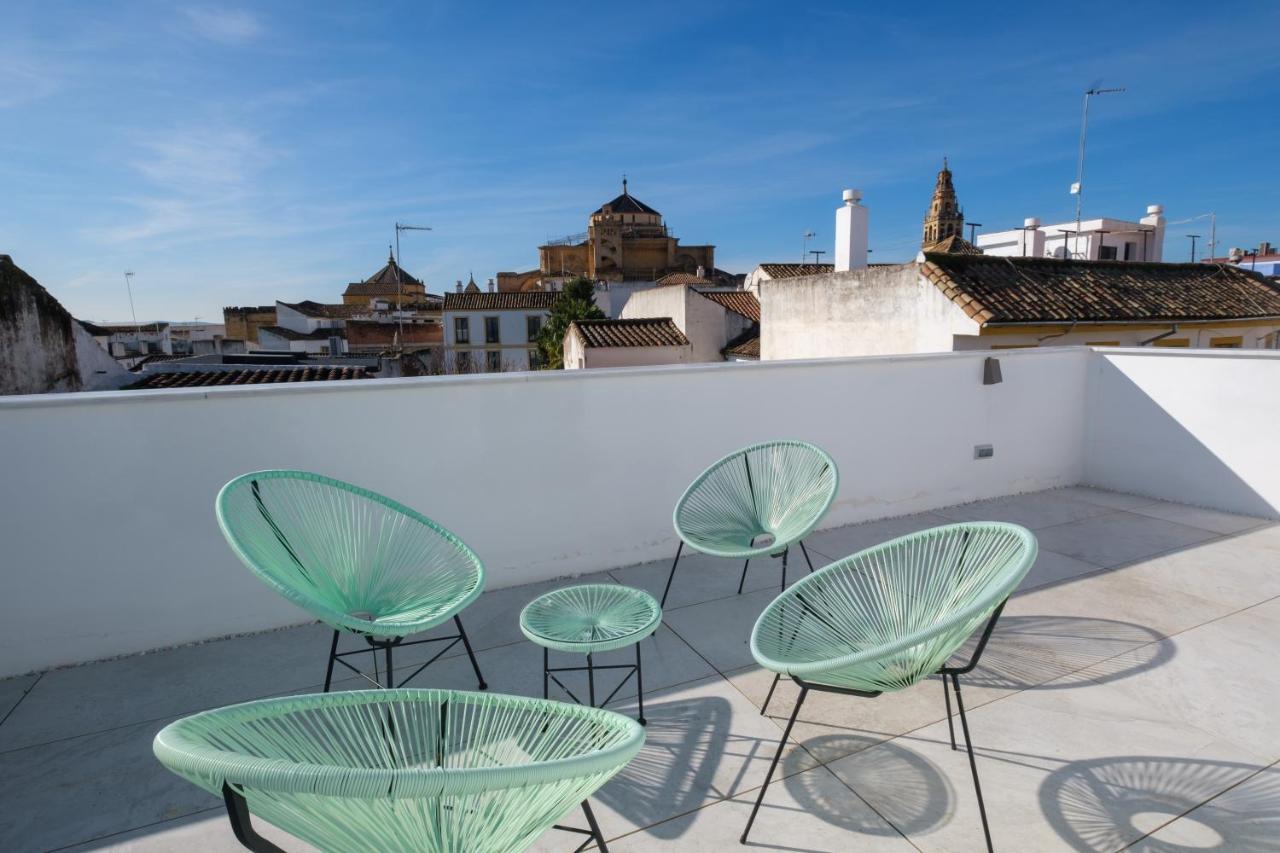 Apartamentos Los Patios De La Juderia Cordoba Luaran gambar